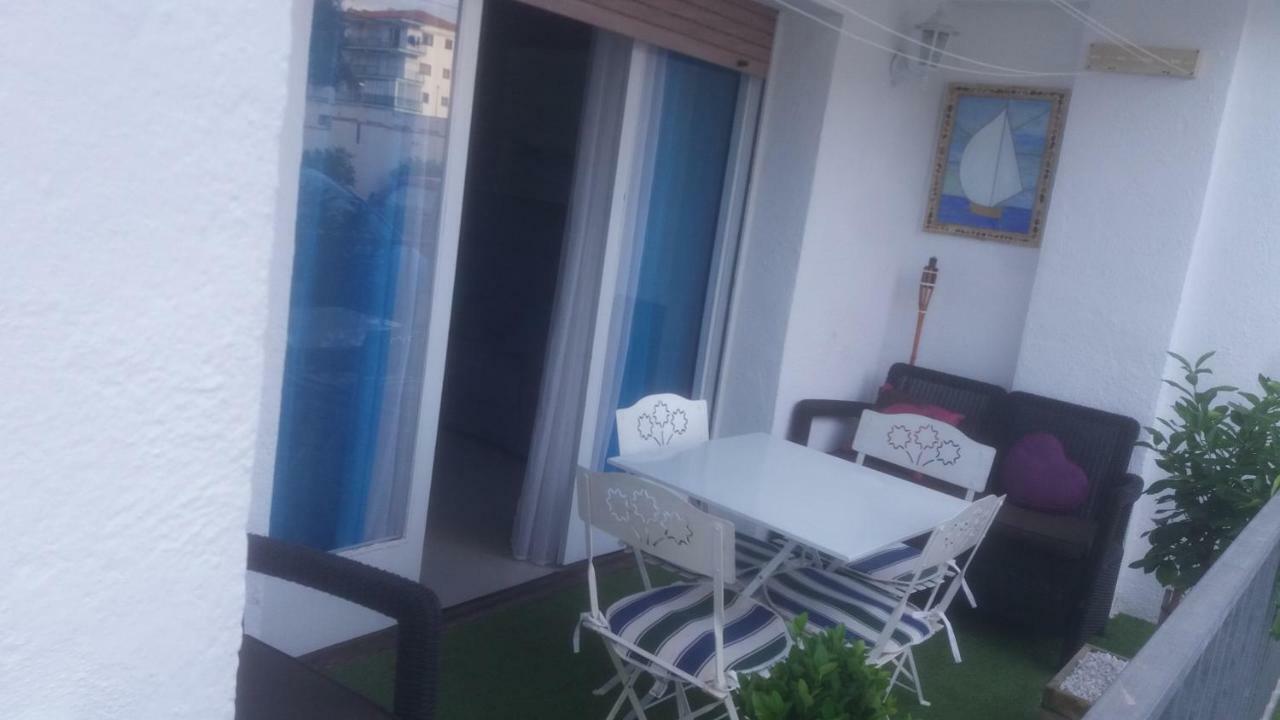 Apartamento Primera Linea De Mar ロスピタレート・デ・リンファント エクステリア 写真