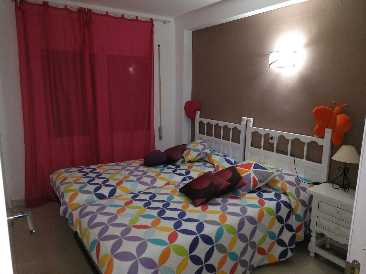 Apartamento Primera Linea De Mar ロスピタレート・デ・リンファント エクステリア 写真