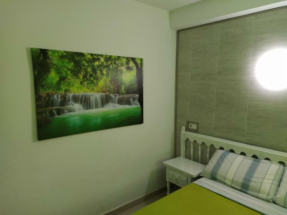 Apartamento Primera Linea De Mar ロスピタレート・デ・リンファント エクステリア 写真
